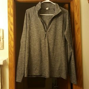 Womens Under Armour 3/4 zip up XL
